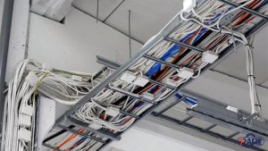 زانویی نردبان کابل؛ تغییر جهت انتقال کابل 45 و 90 درجه + قیمت و خرید